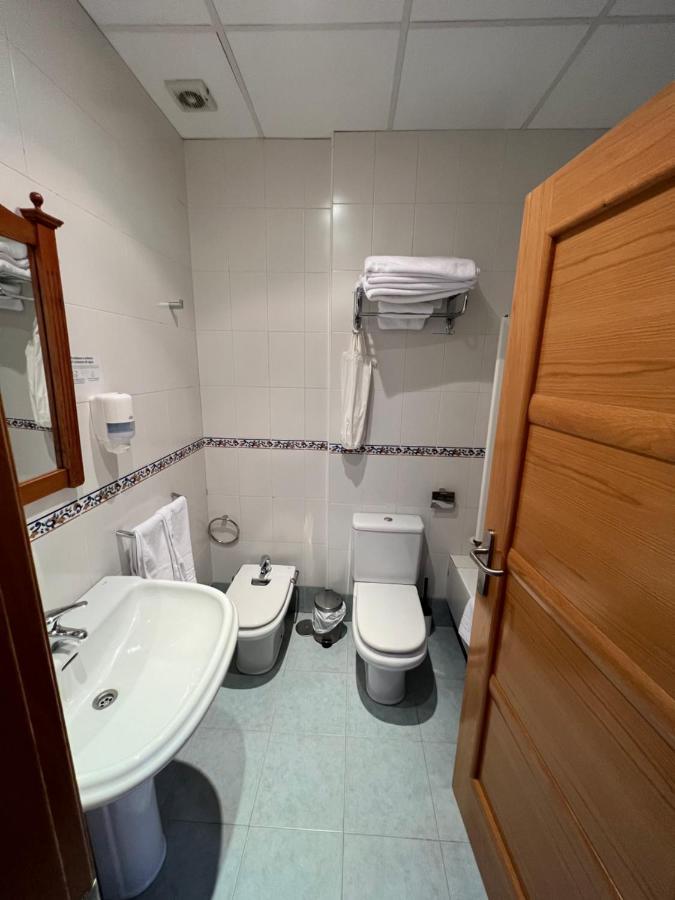 Hostal Villa El Colmenar Mombeltrán 외부 사진